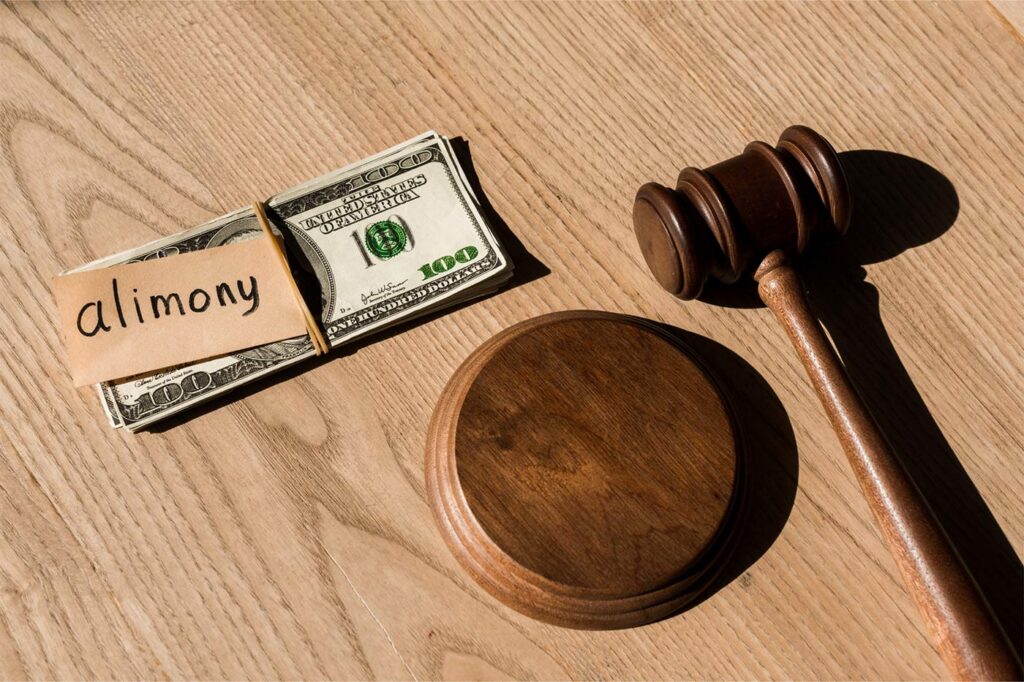 Alimony Modifications in Tennessee