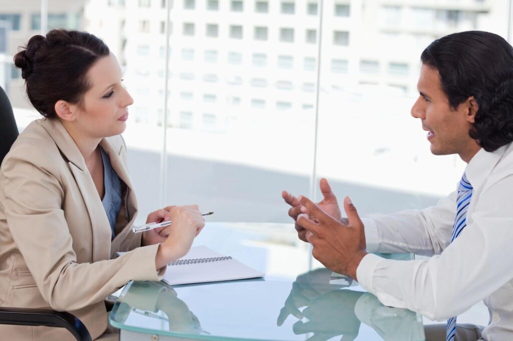 Spouses use different negotiation strategies during divorce mediation.